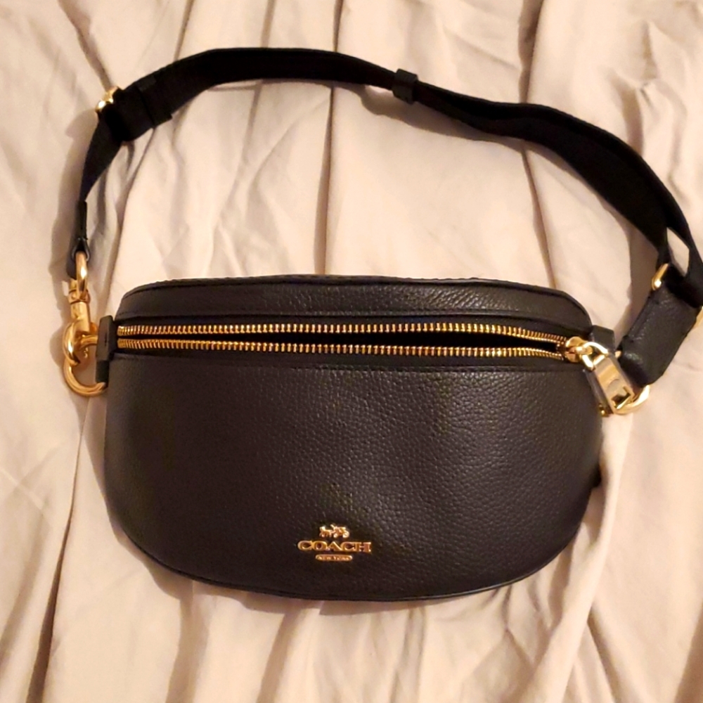 Coach black leather waist purse/ fanny pack